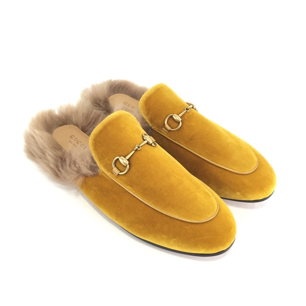 ⭐️ Brand New GUCCI Yellow Velvet Horse Bit Mules